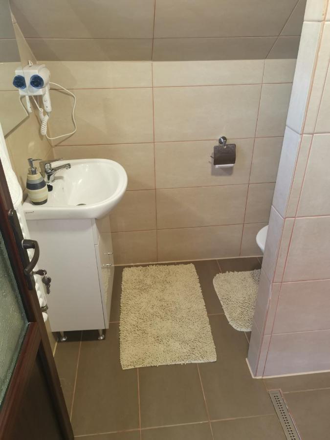 Somogyi Vendeghaz Bed & Breakfast Bancu Exterior photo