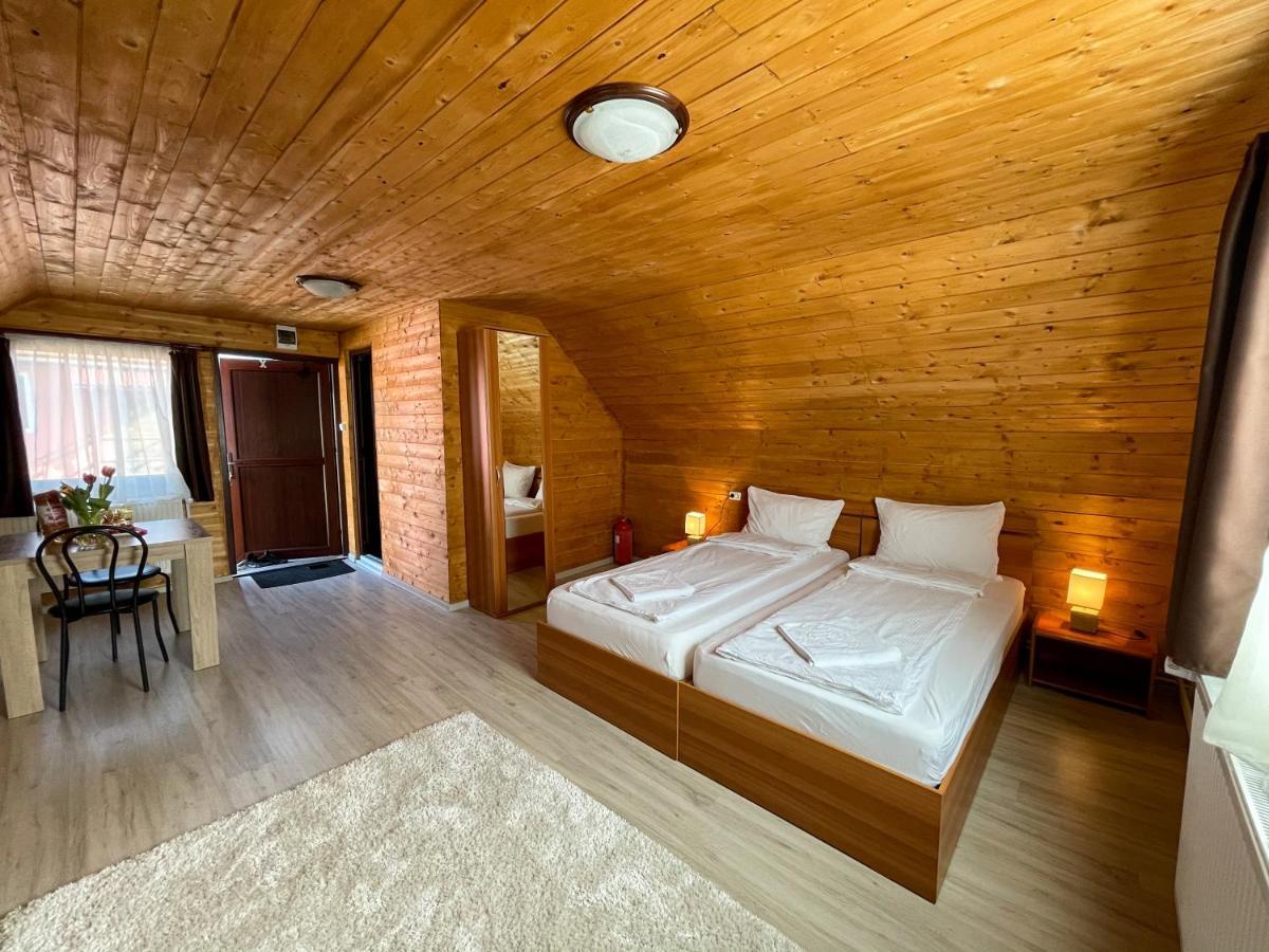 Somogyi Vendeghaz Bed & Breakfast Bancu Exterior photo