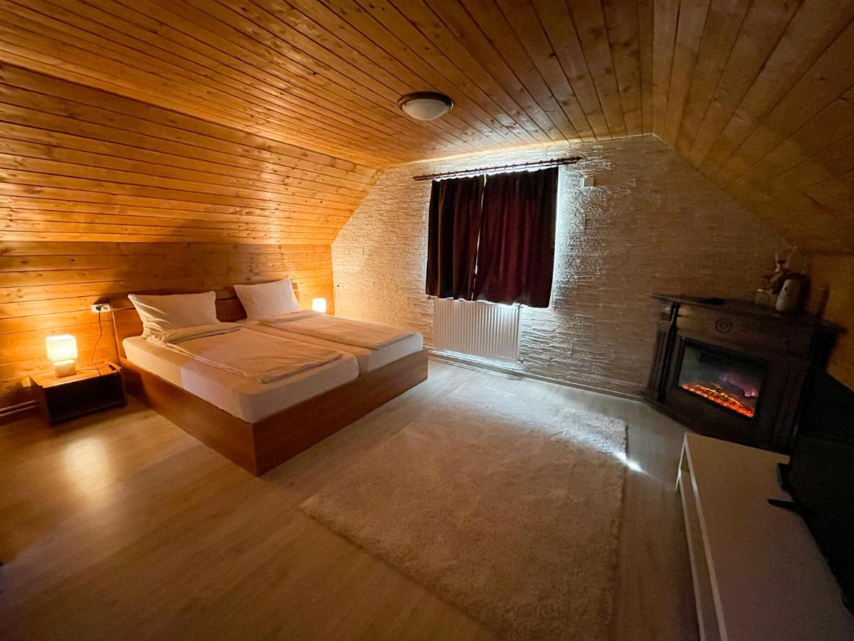 Somogyi Vendeghaz Bed & Breakfast Bancu Exterior photo